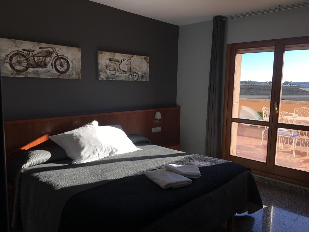 Double or Twin Room,758551054:JPEG