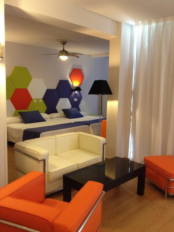 Double or Twin Room (2 Adults),165633204:JPEG