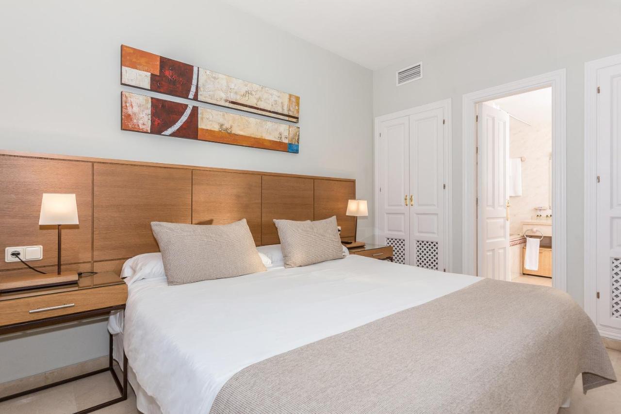 Superior Two-Bedroom Apartment (6 Adults),761962870:JPEG