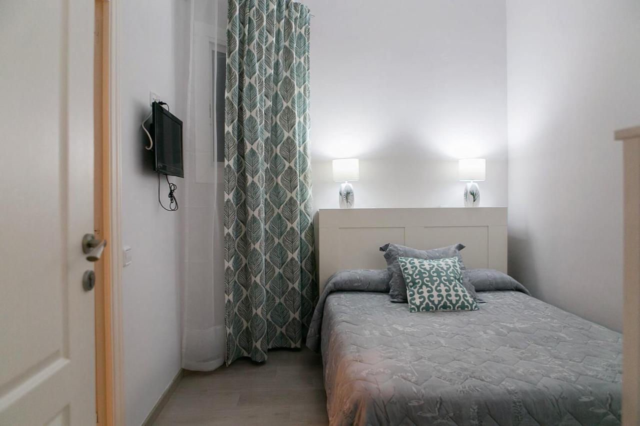 Habitación Individual interior con baño privado