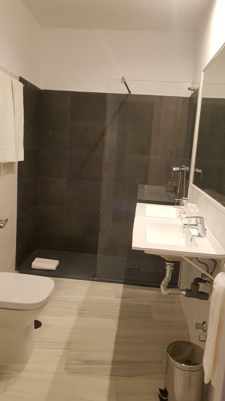 Family Room,830822519:JPEG