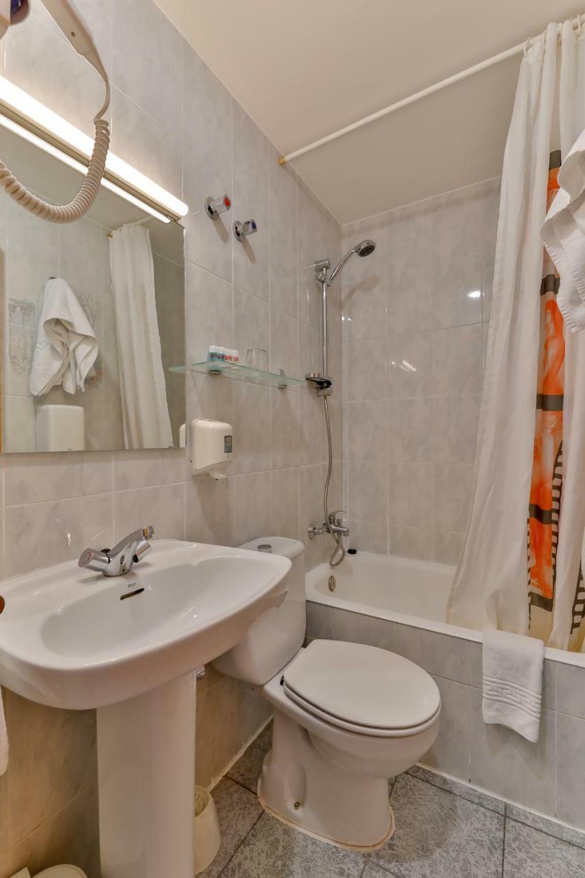 Single Room,1245367129:JPEG