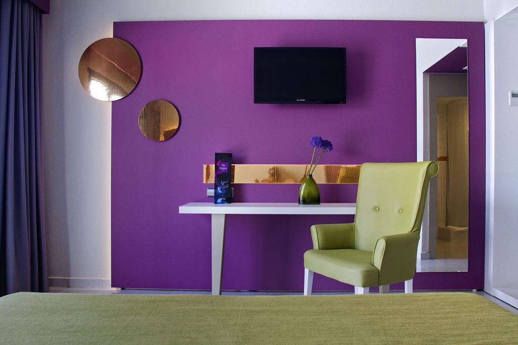 Standard Double Room with City View,1272425902:JPEG