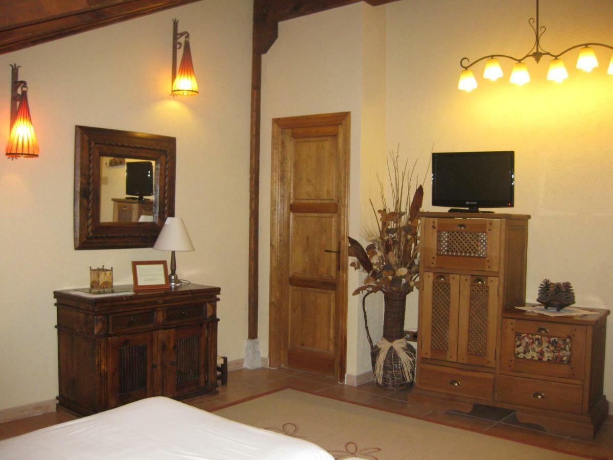 Suite Familiar con vistas al jardín
