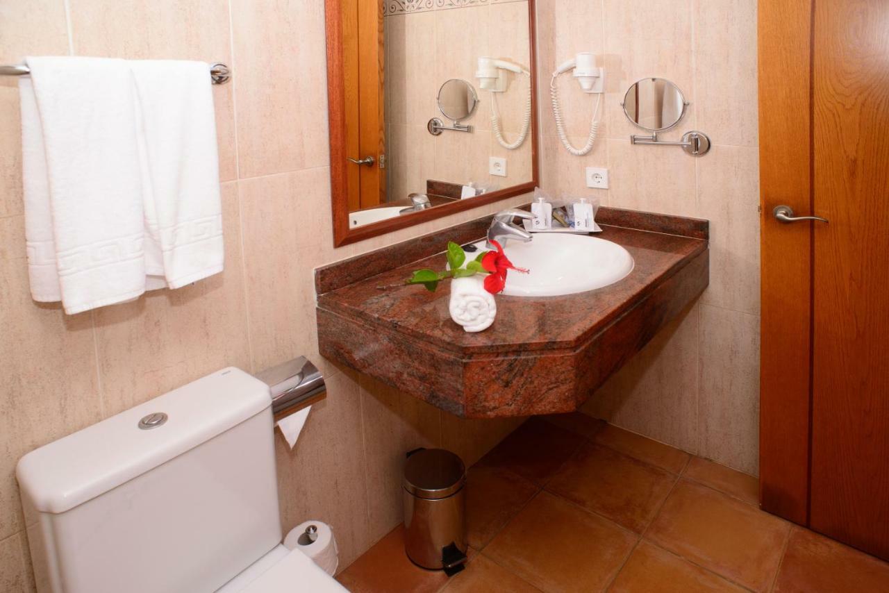 Triple Room,799249974:JPEG