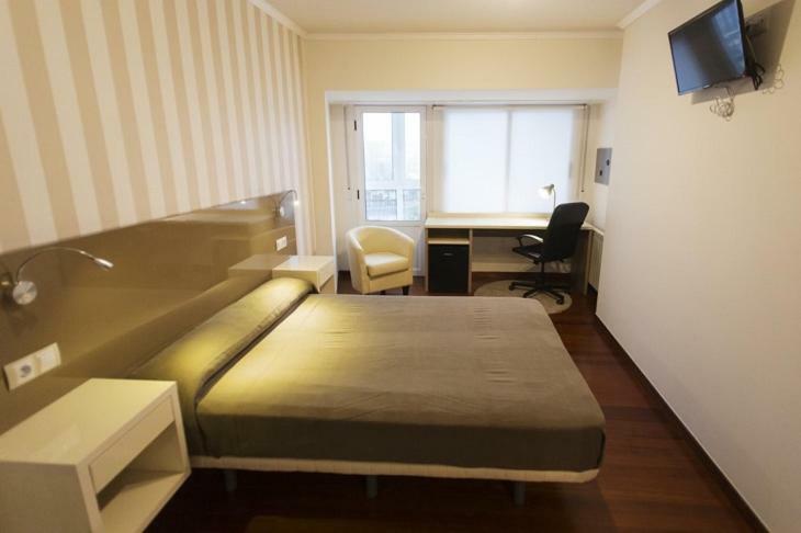 Deluxe Double Room Balcony,803836134:JPEG