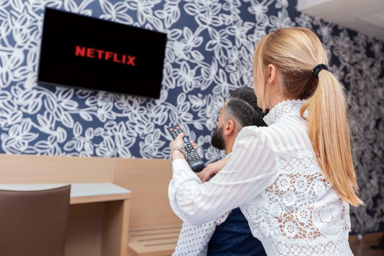 Double Room with View,807066315:JPEG