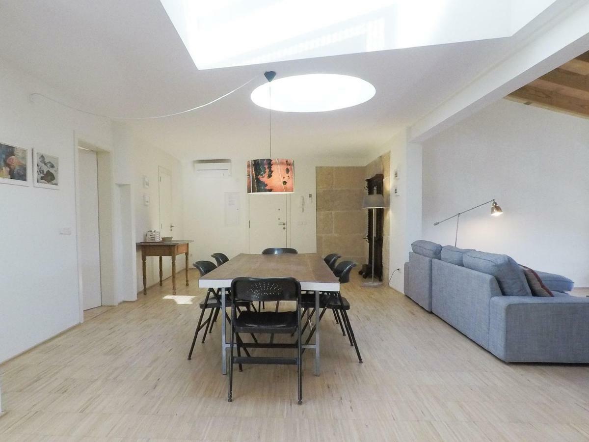 Two-Bedroom Apartment Terrace,812899038:JPEG