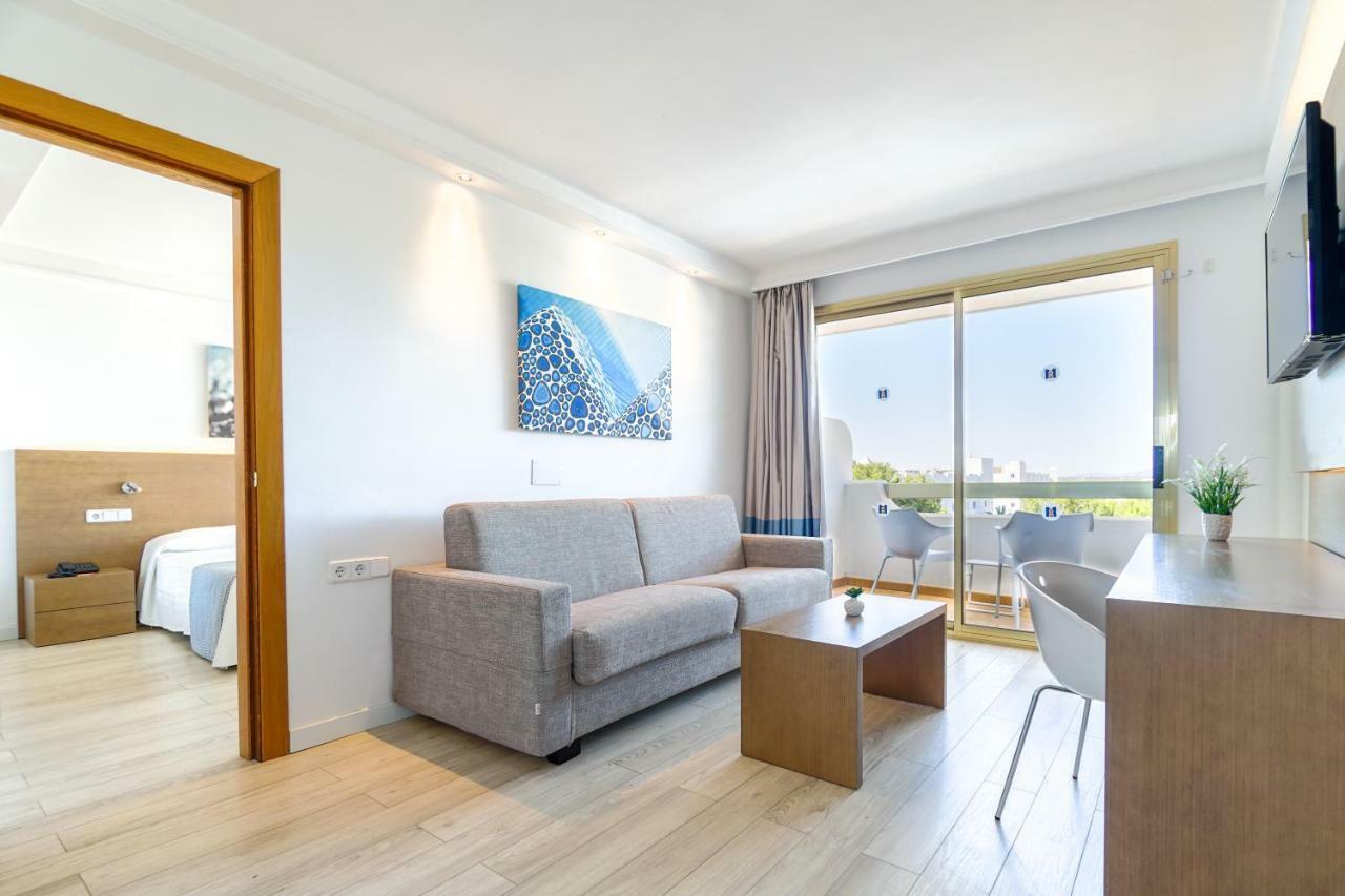 Suite Balcony,813376059:JPEG