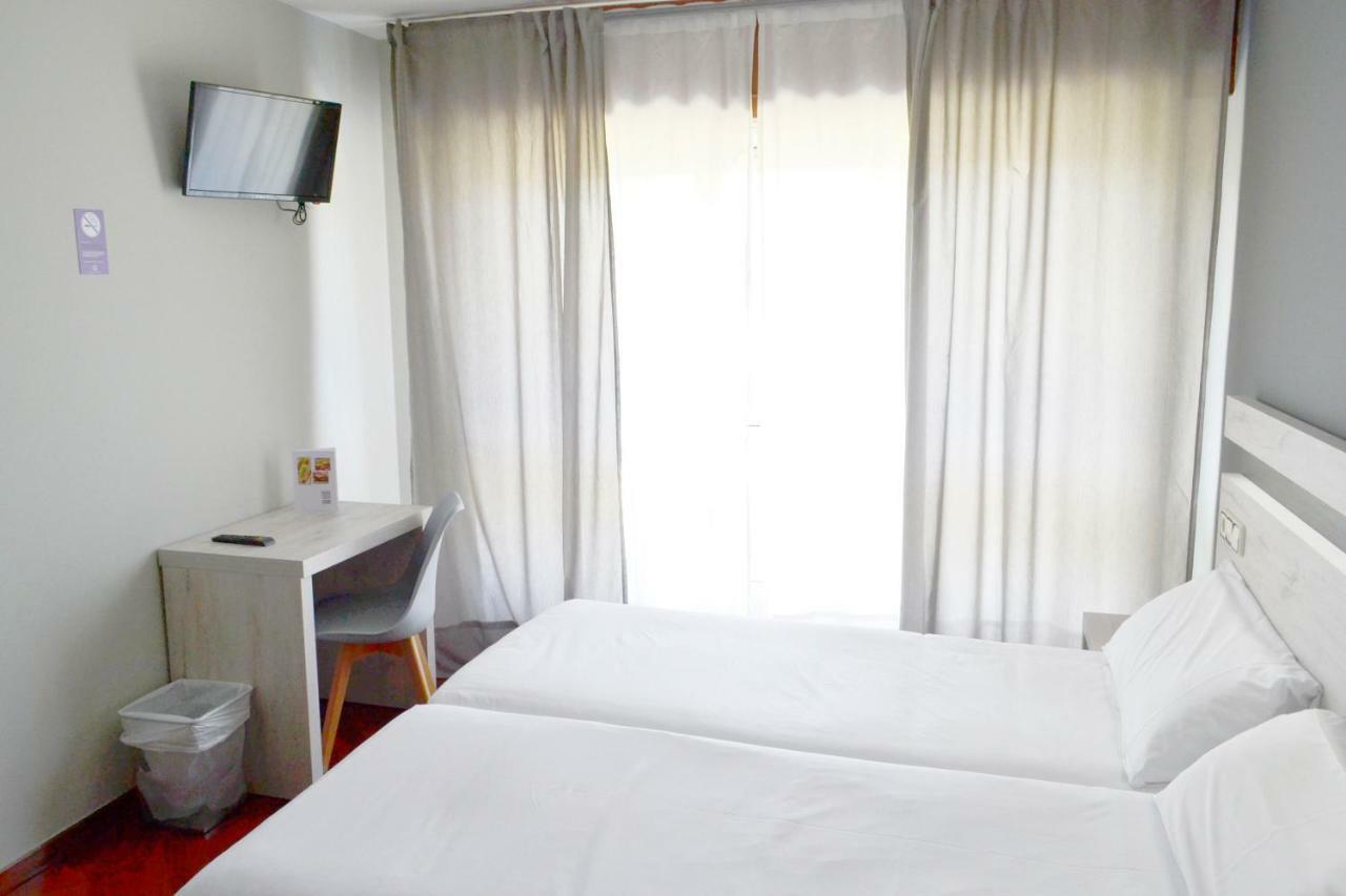 Triple Room,832193420:JPEG
