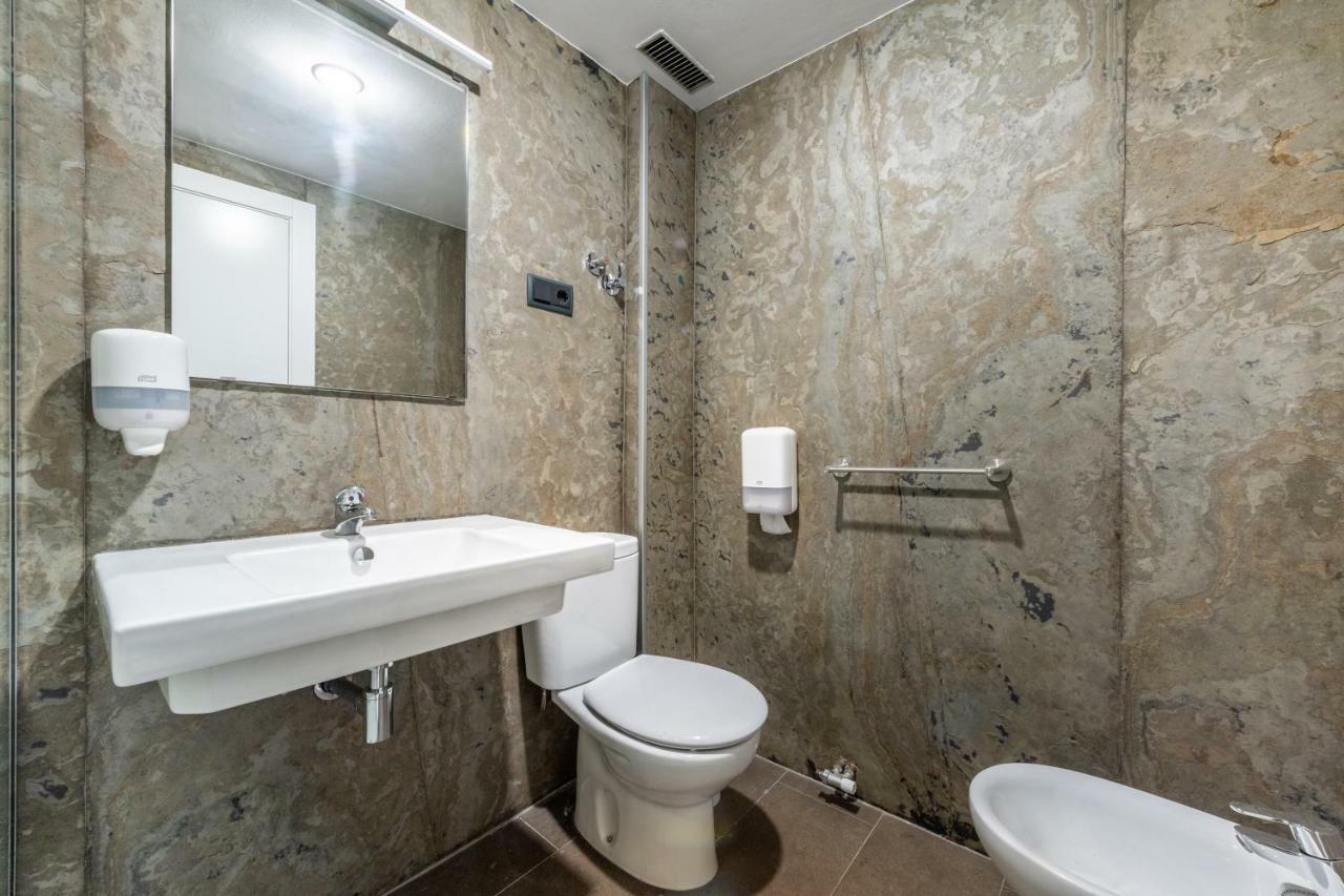 Habitación Doble Superior con balcón y vistas a la montaña - 1 o 2 camas