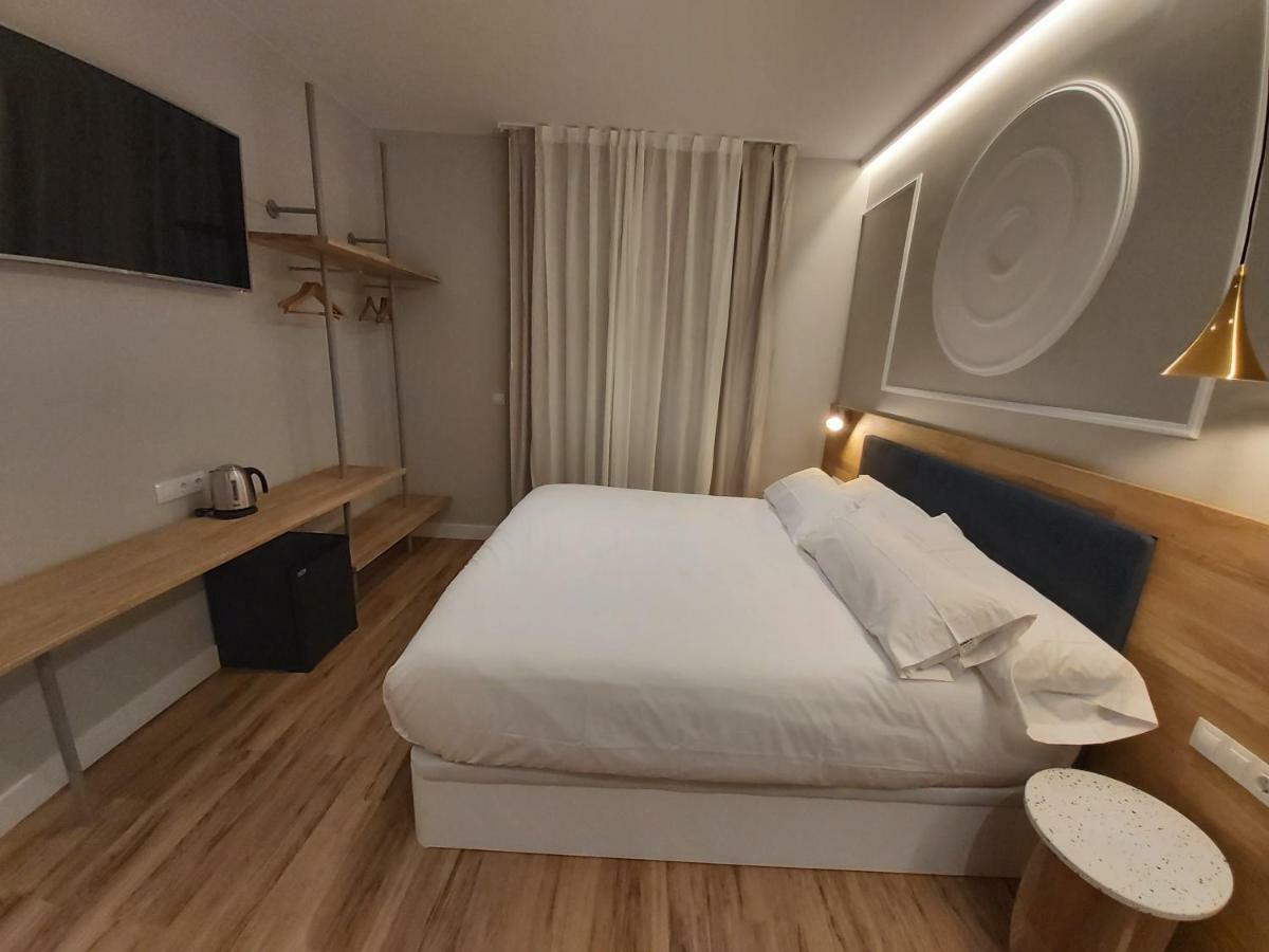 Deluxe King Room,838592894:JPEG