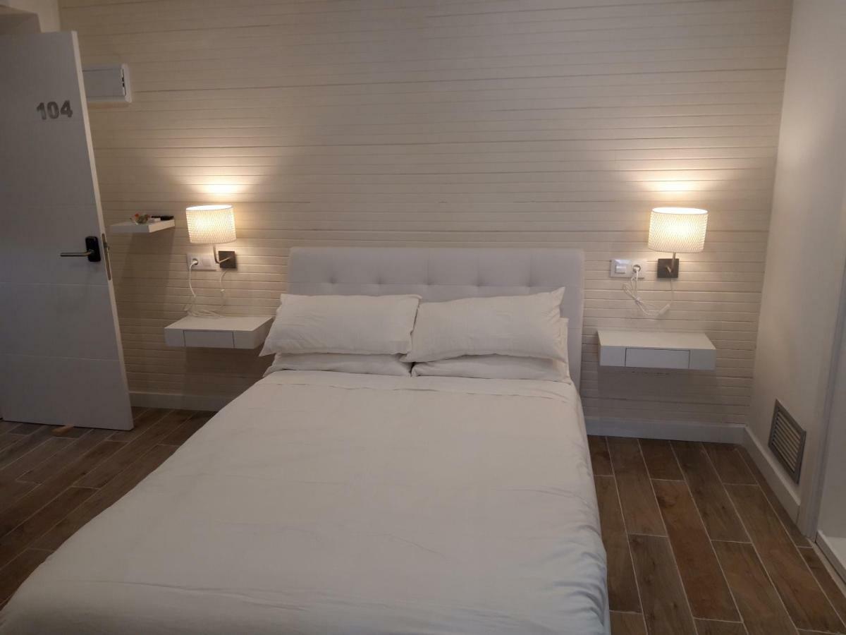 Double Room,866025038:JPEG