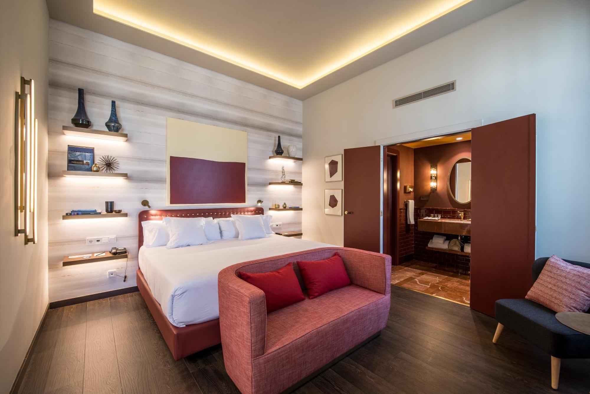 Deluxe Double Room,888826552:JPEG