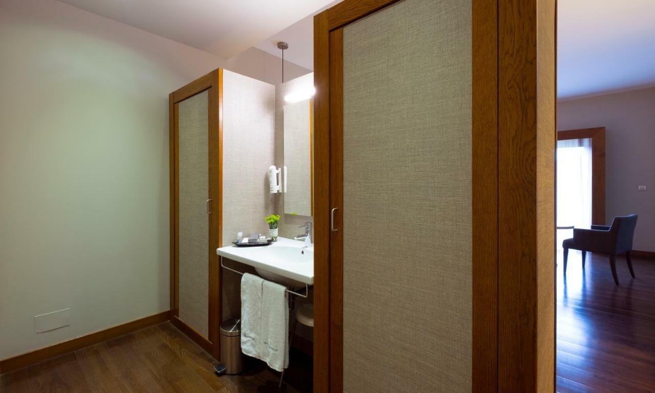 Double or Twin Room Extra Bed Spa,1770835028:JPEG