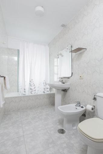 Habitación Triple con baño privado