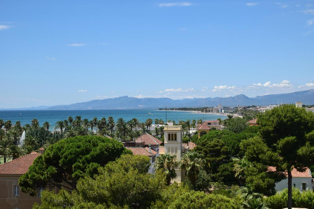 Mediterranean Suite Premium Side Sea View