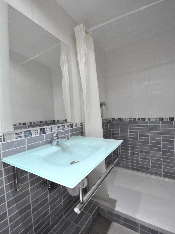 Double Room with Private Bathroom,996135514:JPEG