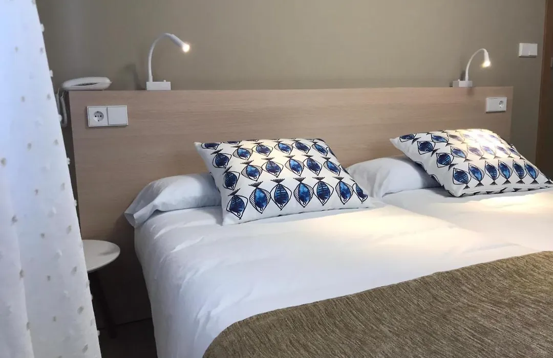 Hotel Baltico 2 estrellas-1