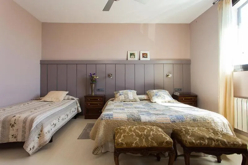 Anita'S Bed And Breakfast-1
