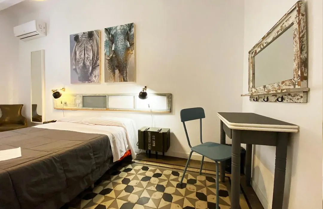 Hostal Portugal-1