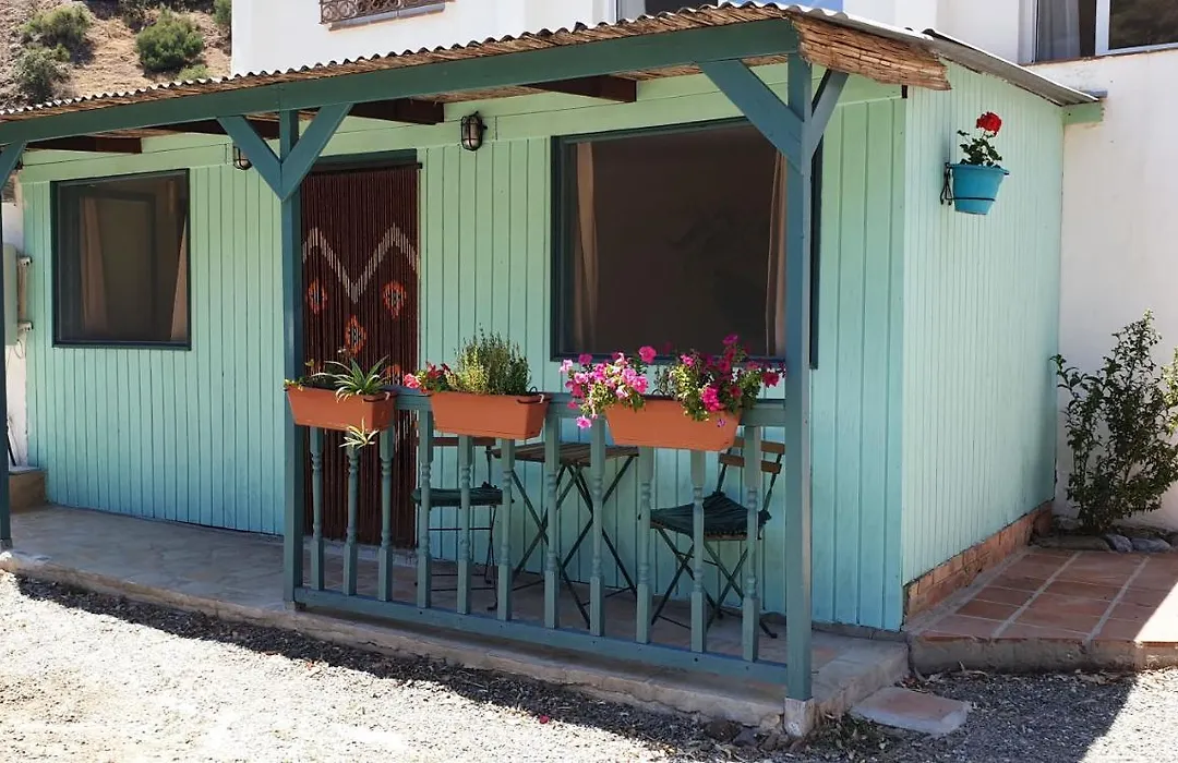 Vegan Guesthouse Finca Pereila-1
