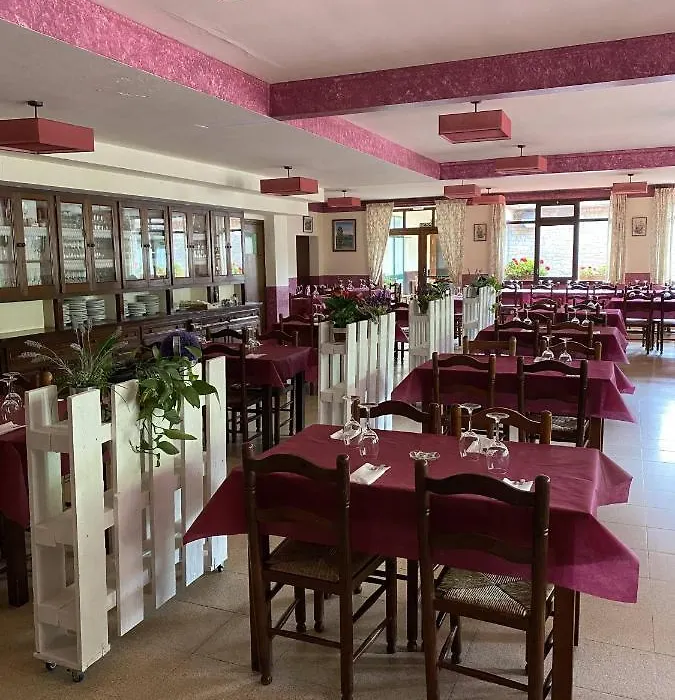 Hostatgeria I Restaurant Coll De Condreu-1