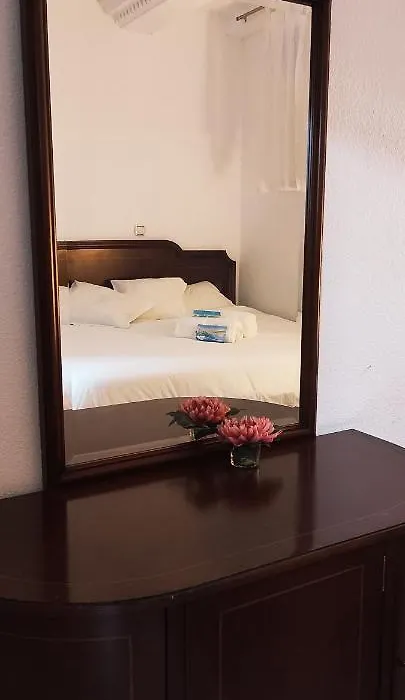 Motel Lavapies-1