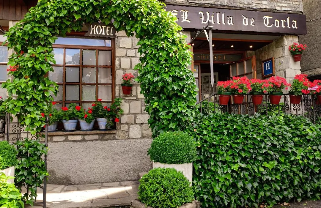 Hotel Villa de Torla-1