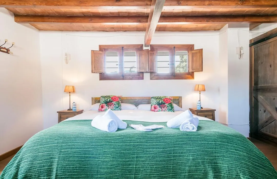 Can Borrell Villa Carmen-1