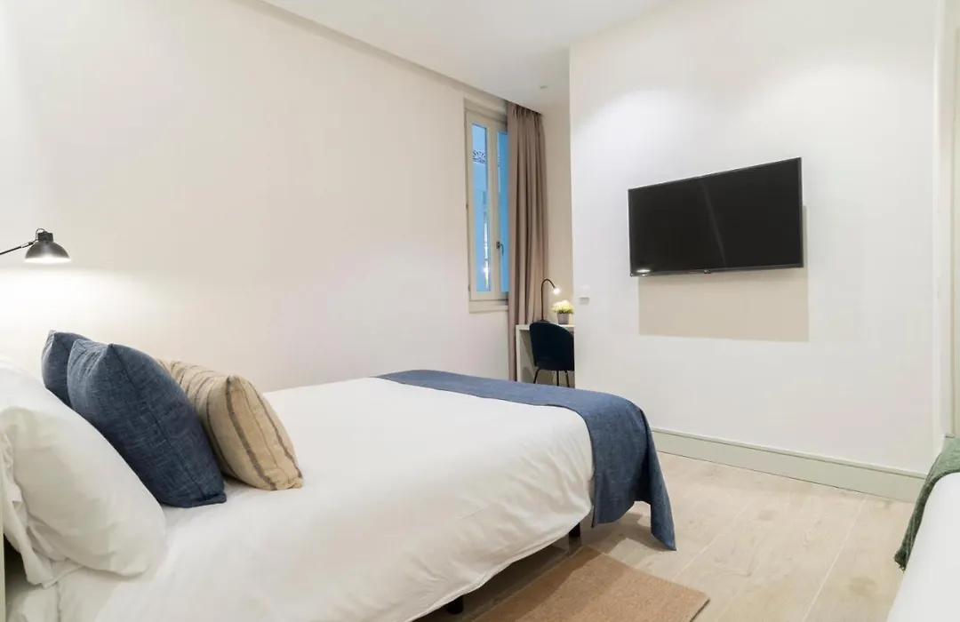 Prado Rooms 46-1