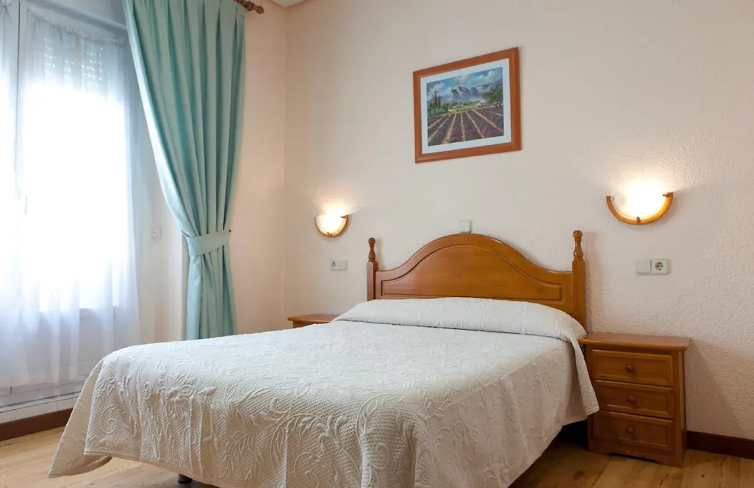 Hostal Zamora-1