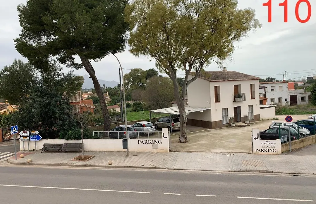 Casa La Xara parquing-1
