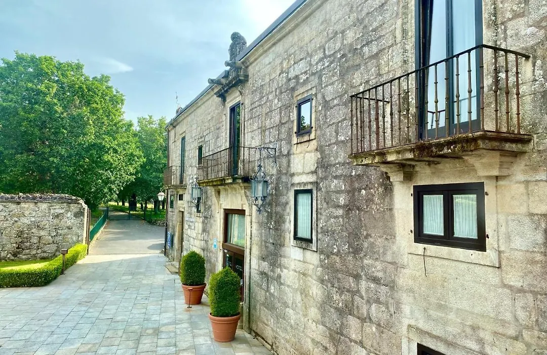 Hotel Pazo de Lestrove by Pousadas de Compostela-1