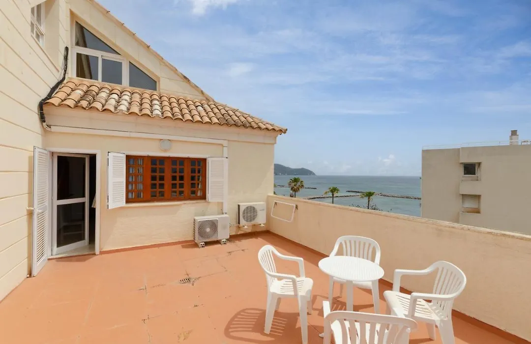 Sol Y Mar Apartments-1