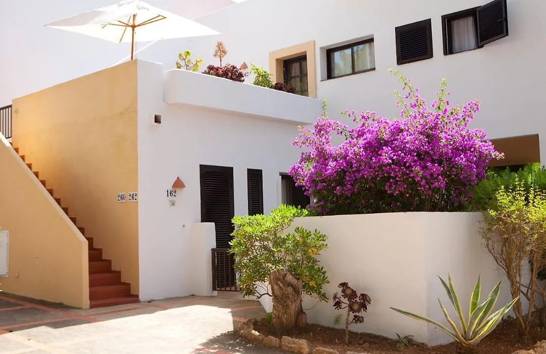 Apartamentos Club Cala Azul-1