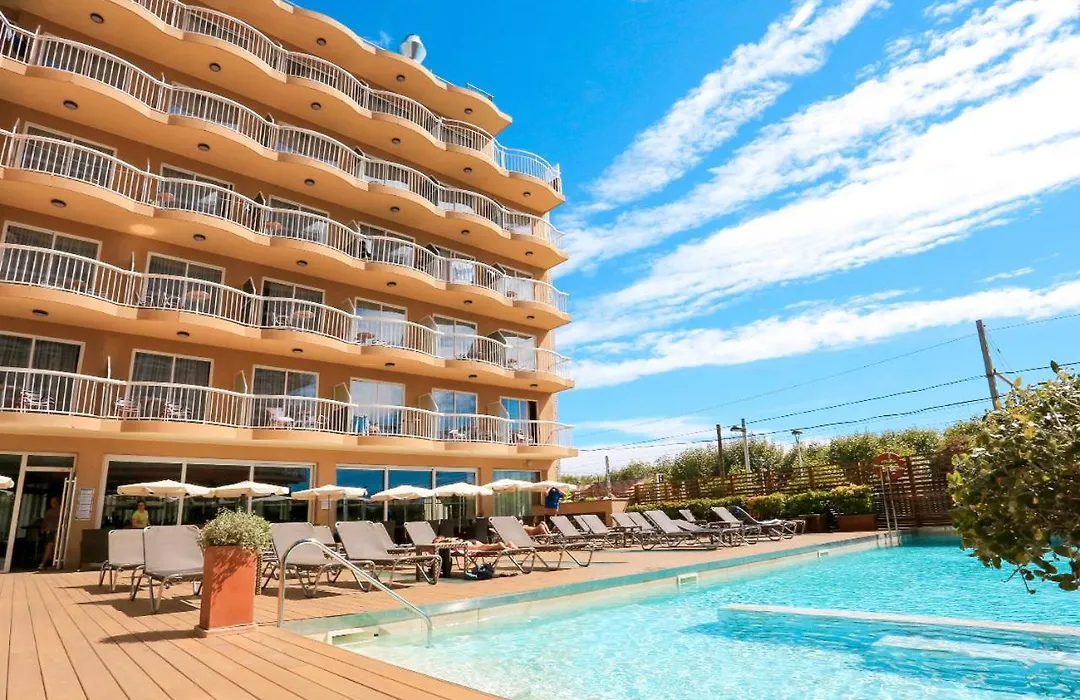 KAKTUS Hotel Volga - Adults Recommended-1