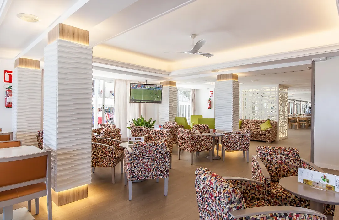 Hotel Voramar-1