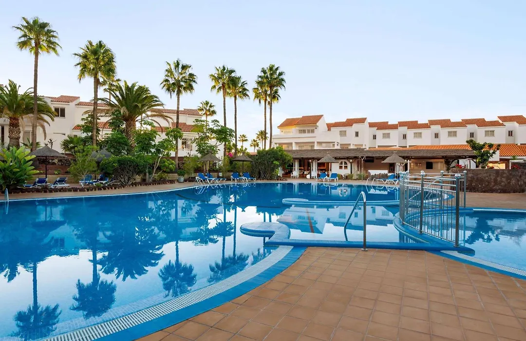 Wyndham Residences Golf Del Sur-1
