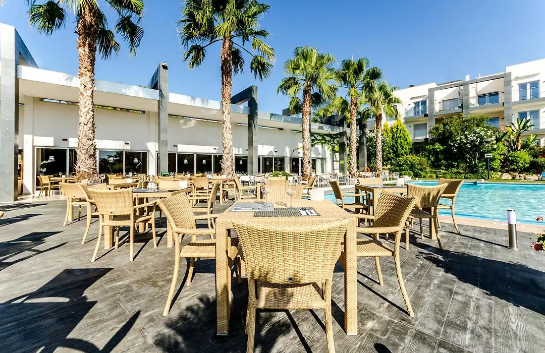 El Plantio Golf Resort-1