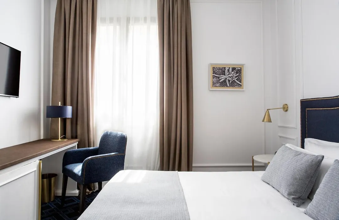 Hotel Midmost By Majestic Hotel Group-1