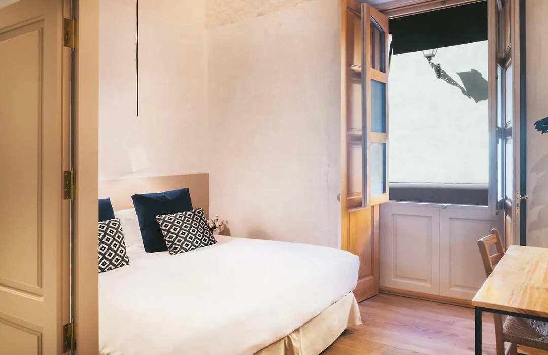 Veintiuno Emblematic Hotels By Airnest (Adults Only)-1