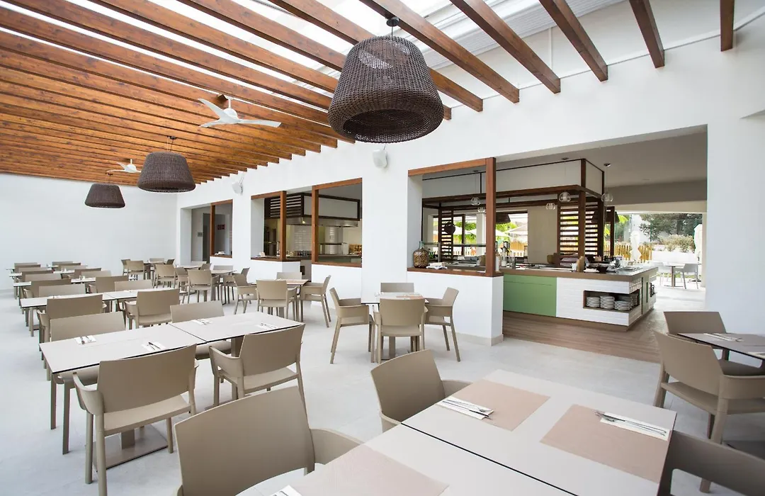 Insotel Tarida Beach Resort & Spa-1