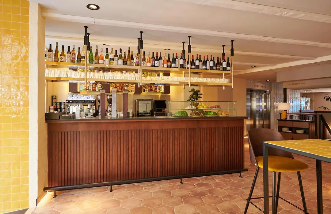 Cosmo Hotel Boutique-1