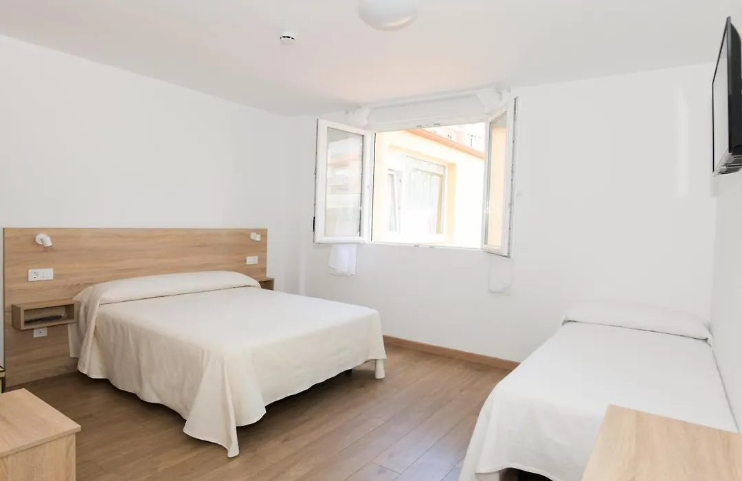 Hotel Faro De Finisterre-1