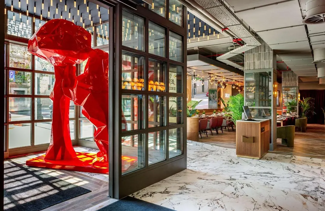 Radisson Red Madrid-1