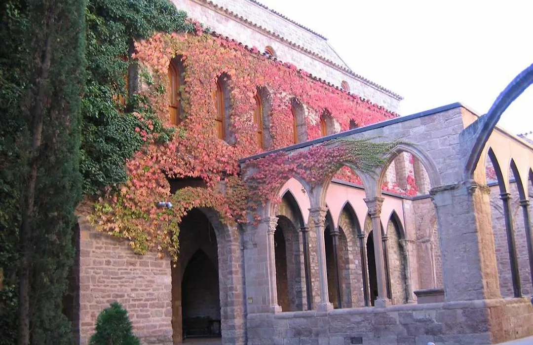 Parador De Cardona-1