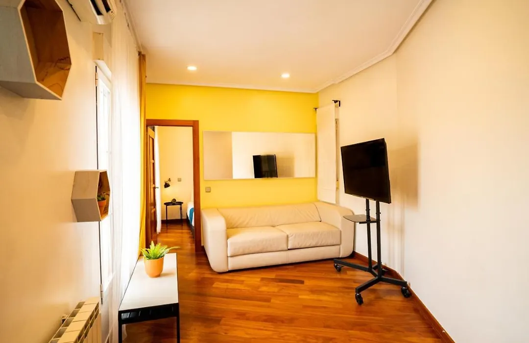 SmartRental La Latina-1