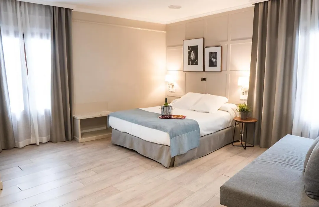 Hotel Doña Blanca-1