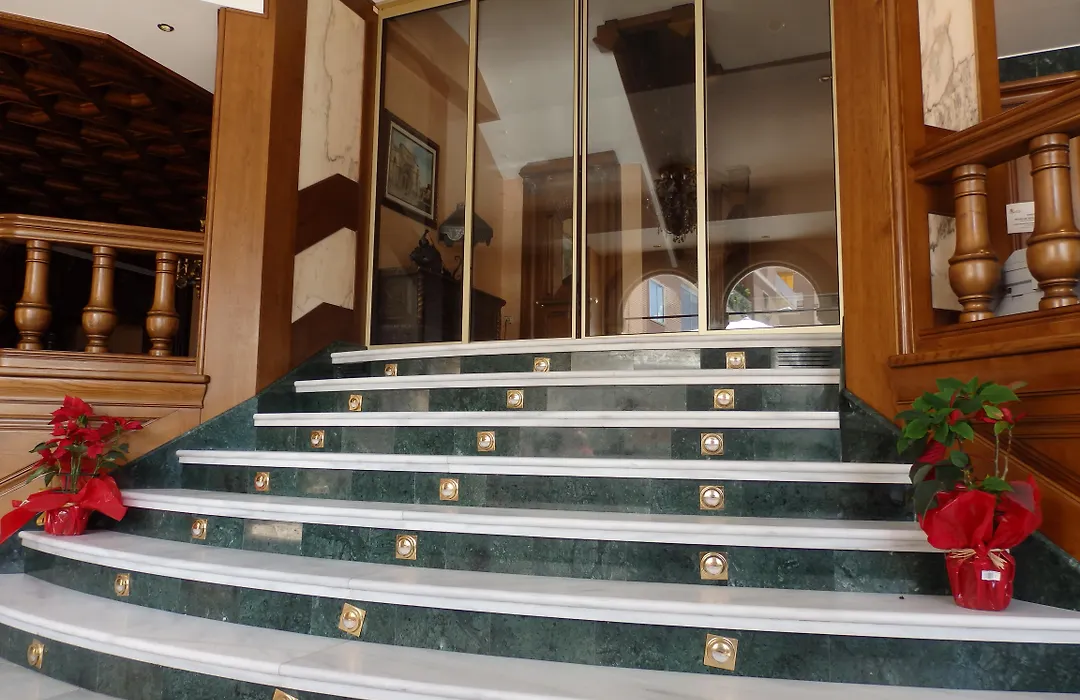 Hotel Aranda-1